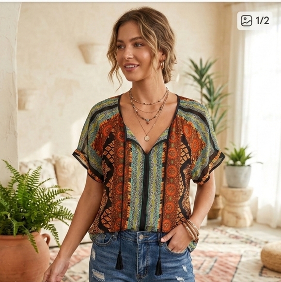 Bila Vibrant Bohemian Women's Blouse - Picture 1 of 3